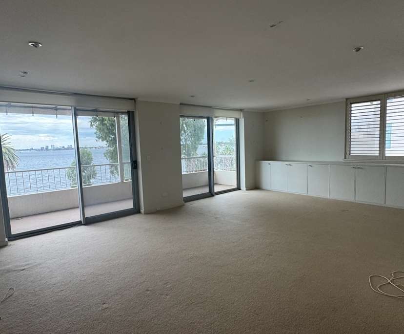 Whole property with 2 rooms for rent