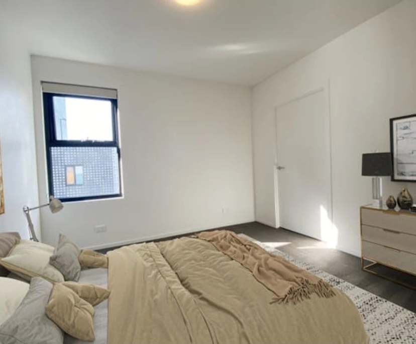 Whole property with 2 rooms for rent