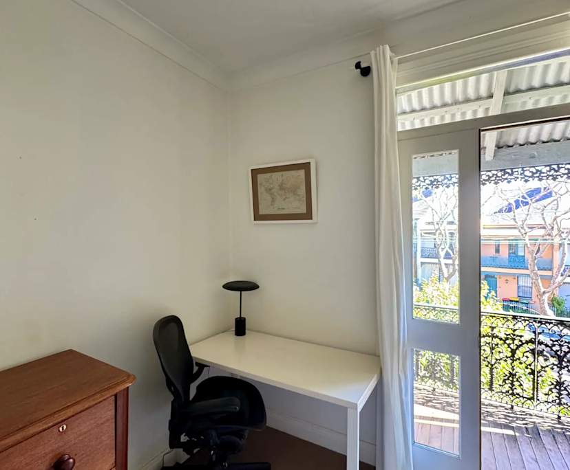 Furnished room in a share house