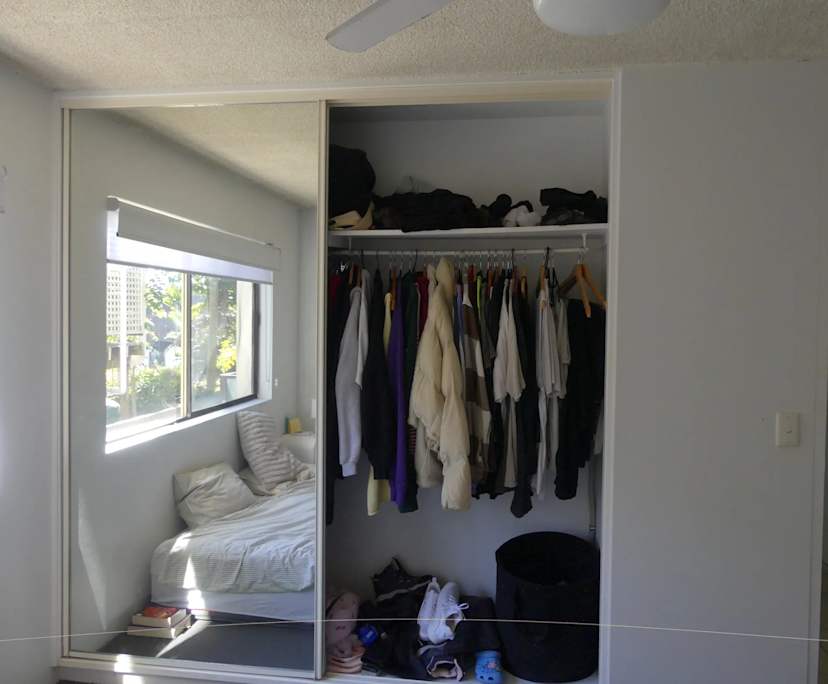 Unfurnished room in a share house