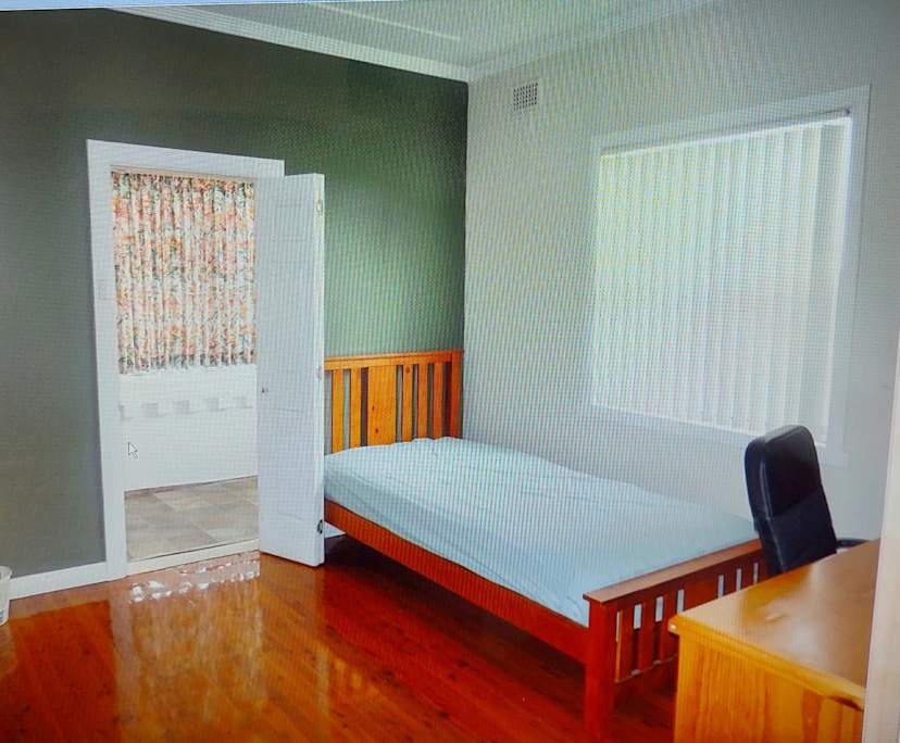 $220, Student-accommodation, 4 bathrooms, Jesmond NSW 2299