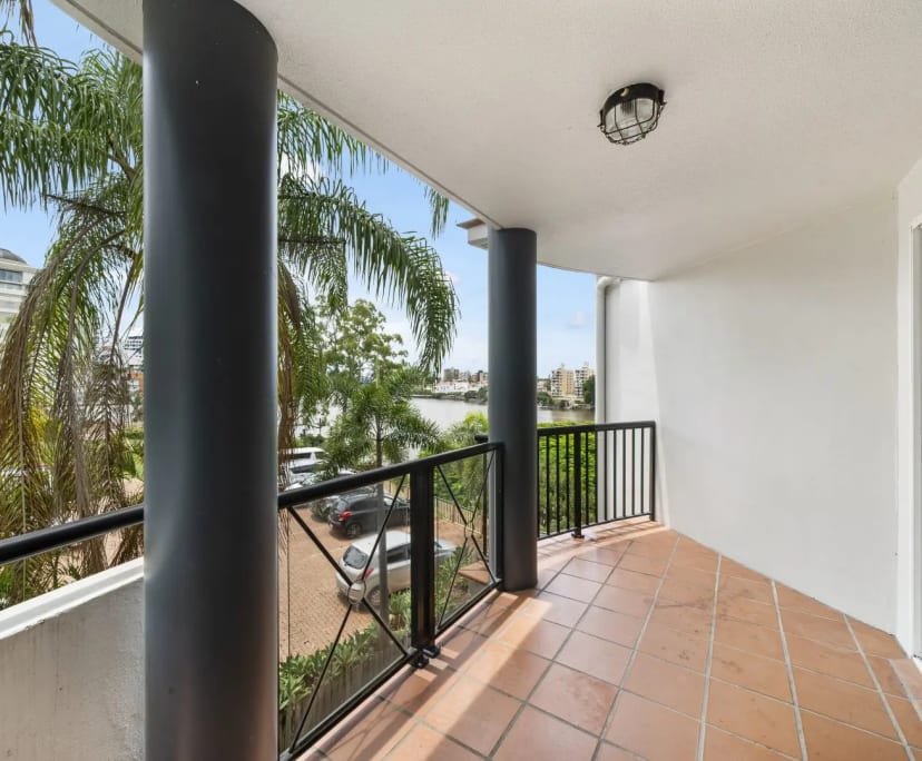 $480, Flatshare, 2 bathrooms, Kangaroo Point QLD 4169
