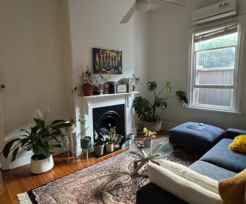 Unfurnished room in a share house