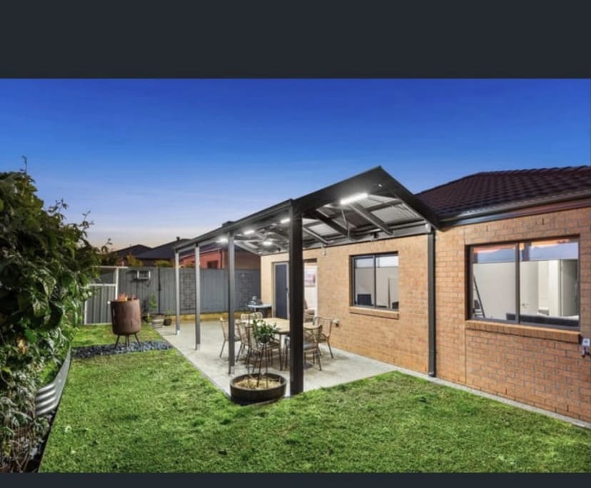 propertyImage