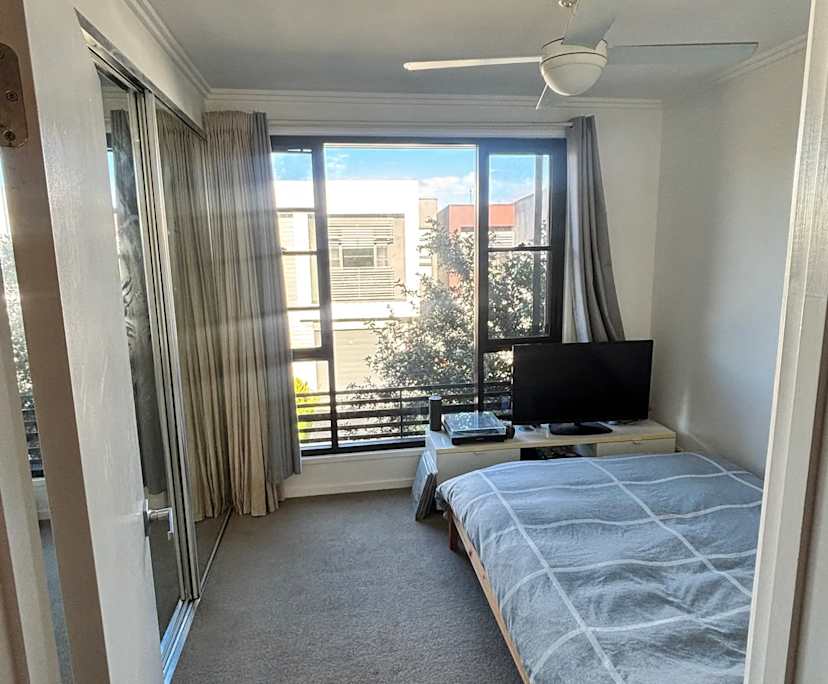 Unfurnished room in a share house