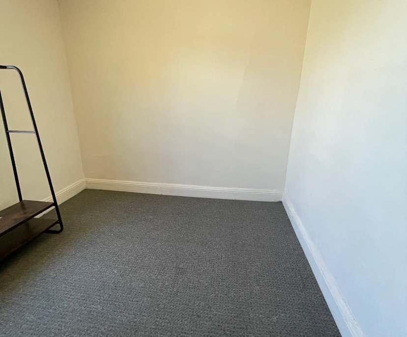 $330, Share-house, 2 bathrooms, St Kilda VIC 3182