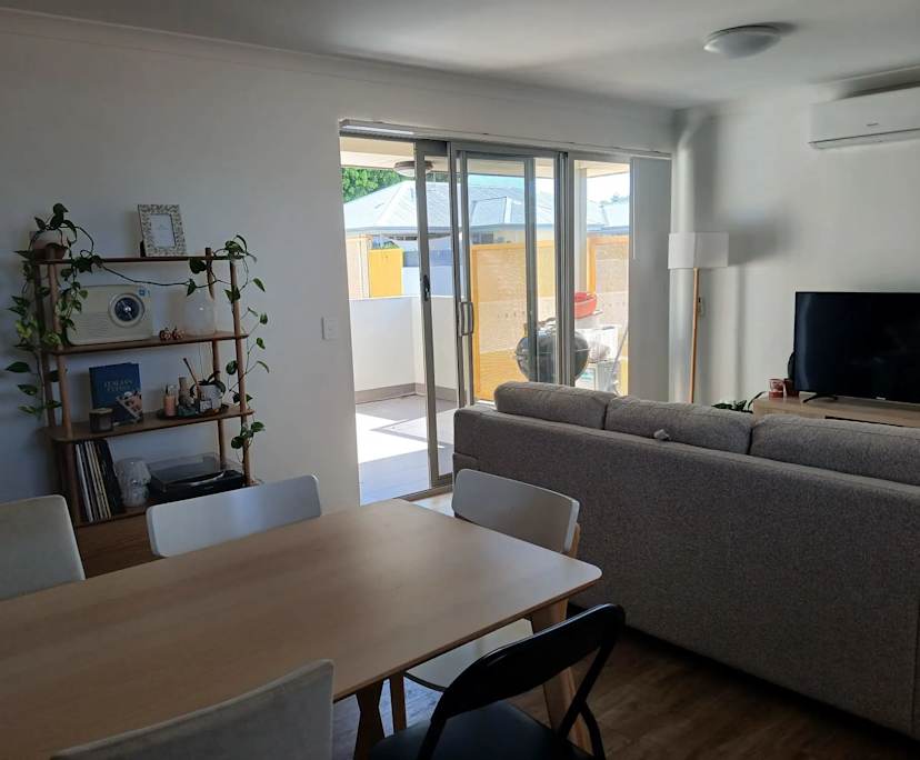 Furnished room with own bathroom