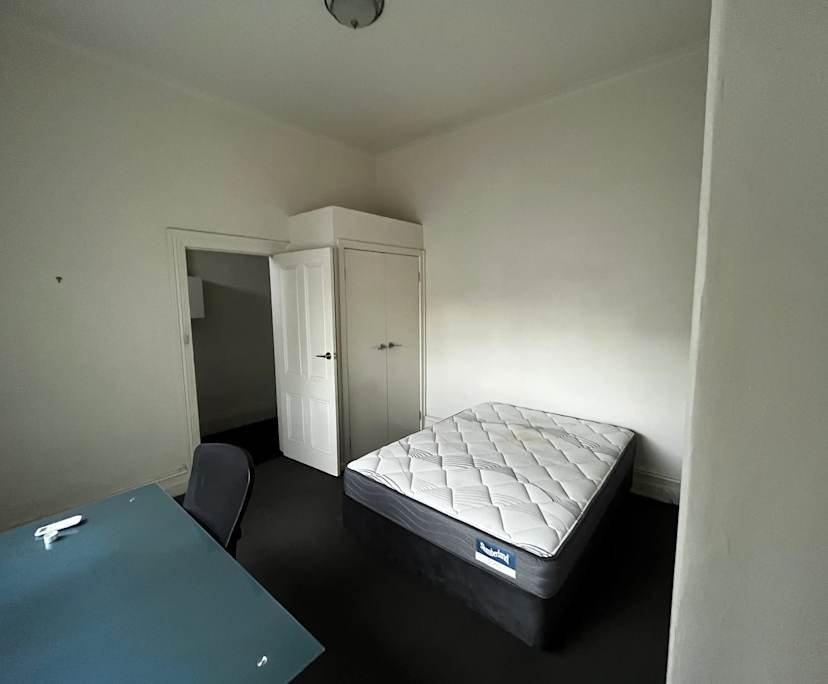 Unfurnished room in a share house