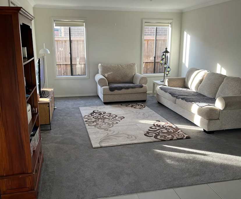 propertyImage