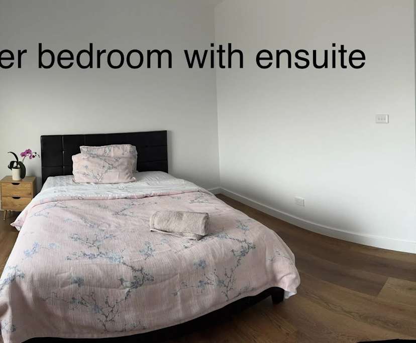 $200-240, Share-house, 4 rooms, Saint Albans VIC 3021, Saint Albans VIC 3021