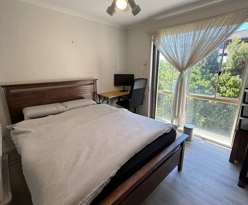 $280, Share-house, 3 bathrooms, Mill Park VIC 3082