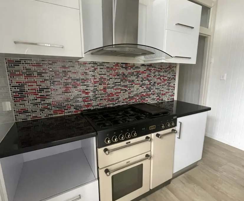 $340, Share-house, 3 bathrooms, New Farm QLD 4005