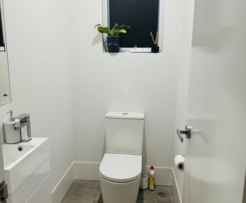 $320, Share-house, 3 bathrooms, Wattle Grove WA 6107