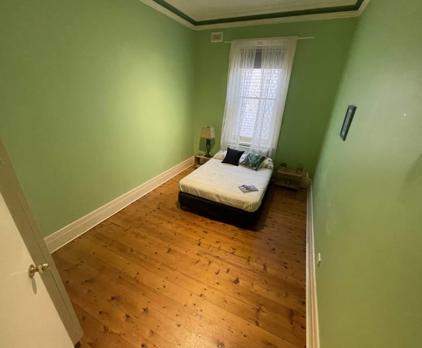 $1,500, Whole-property, 4 bathrooms, Balaclava VIC 3183