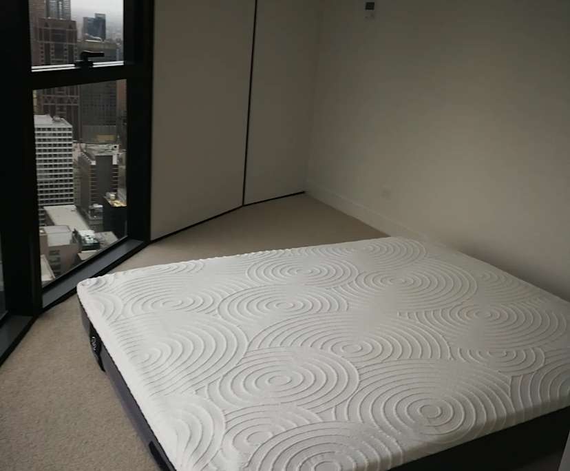 Whole property with 2 rooms for rent