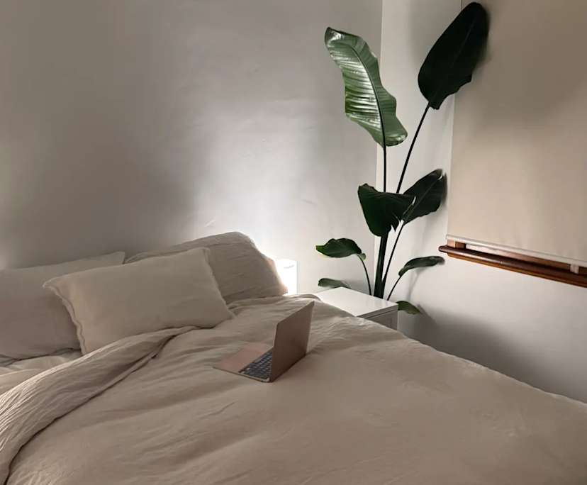 Unfurnished room in a share house