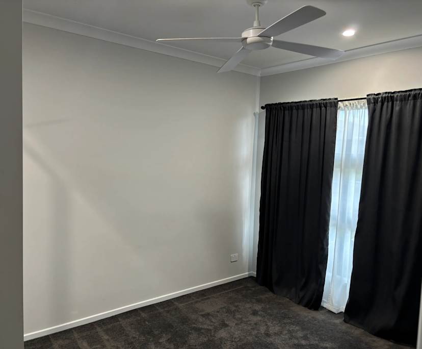 $240, Share-house, 4 bathrooms, Logan Reserve QLD 4133