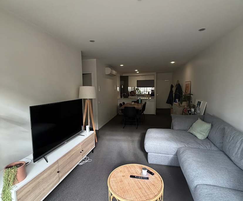 $325, Share-house, 2 bathrooms, Elsternwick VIC 3185