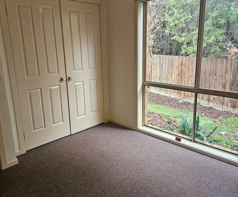 Unfurnished room with own bathroom