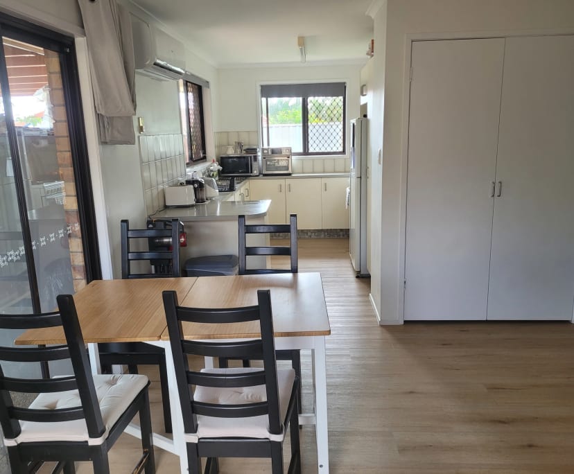 Room for Rent in Southport, Gold Coast 330, Furni...