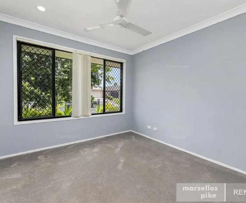 Unfurnished room in a share house