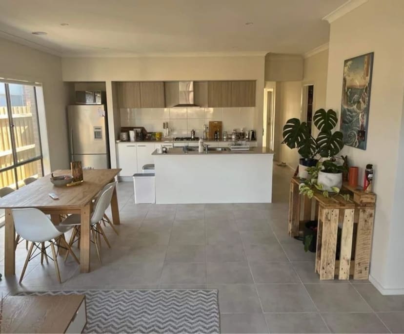 $170, Share-house, 2 bathrooms, Armstrong Creek VIC 3217