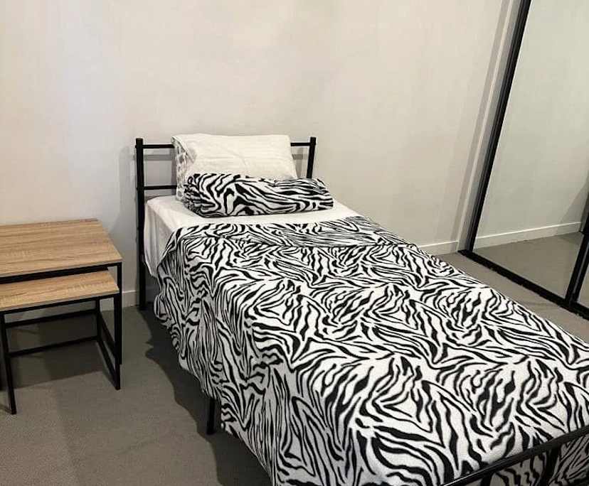 Furnished room with own bathroom