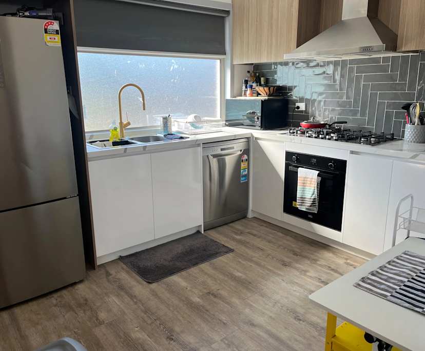 $280, Share-house, 2 bathrooms, Preston VIC 3072