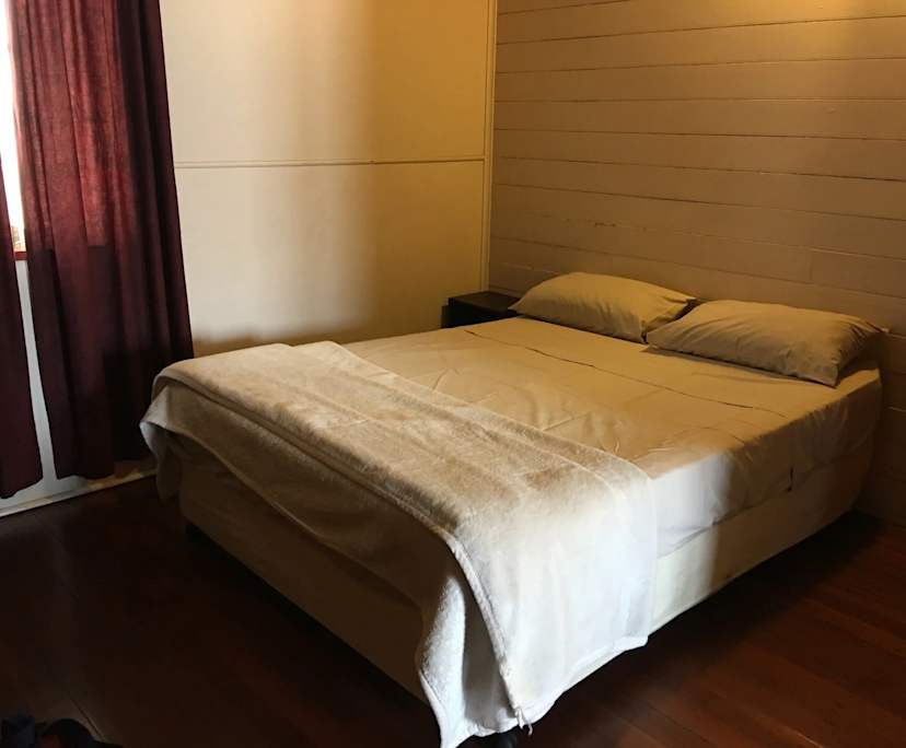 $250, Share-house, 3 bathrooms, Parramatta Park QLD 4870