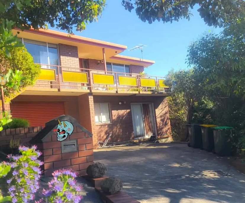 Whole property with 4 rooms for rent
