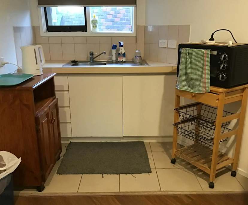 $300, Share-house, 4 bathrooms, Mill Park VIC 3082