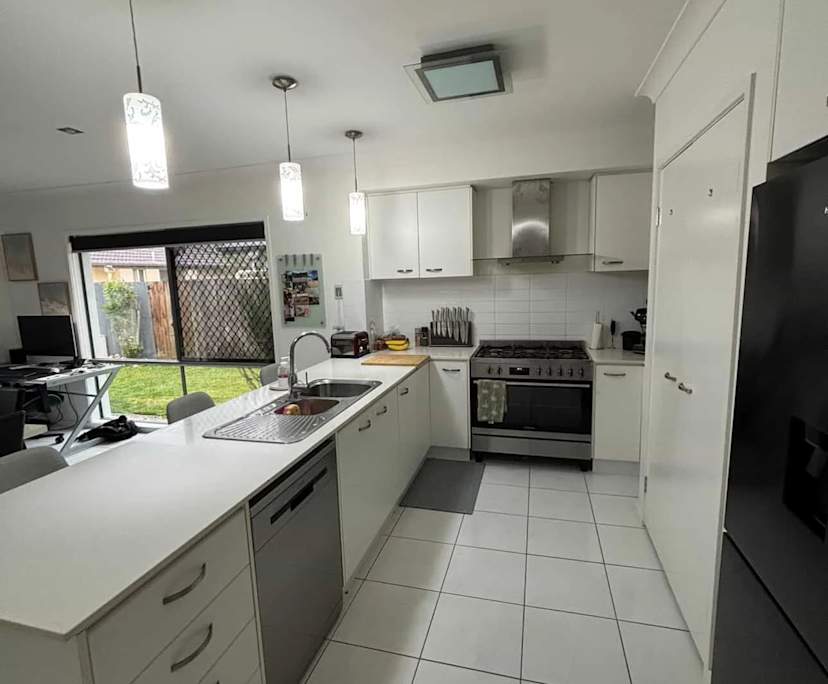 Unfurnished room in a share house