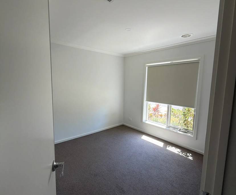 $150, Share-house, 4 bathrooms, Armstrong Creek VIC 3217