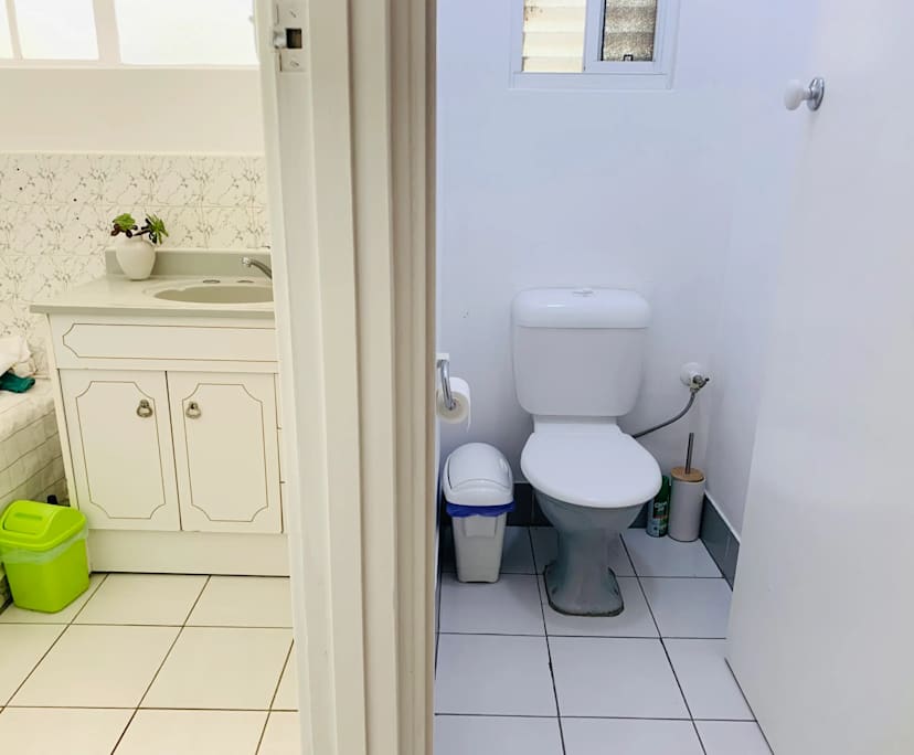 $270, Share-house, 4 bathrooms, Bellevue Heights SA 5050