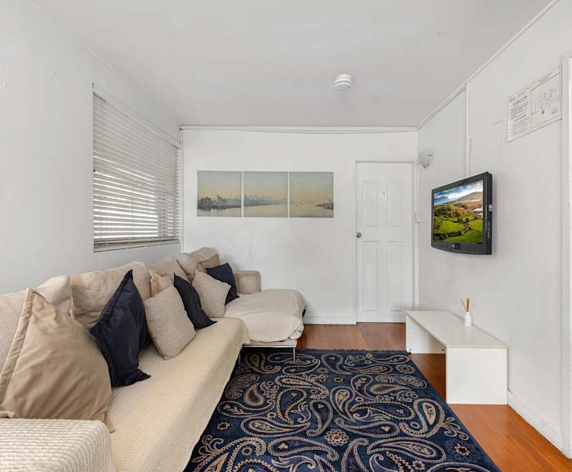 $295-385, Student-accommodation, 3 rooms, East Brisbane QLD 4169, East Brisbane QLD 4169