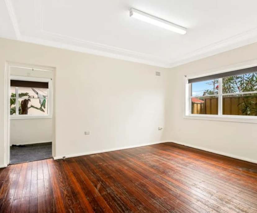 Room in a share house