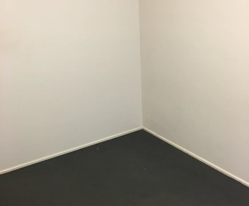 Unfurnished room in a share house