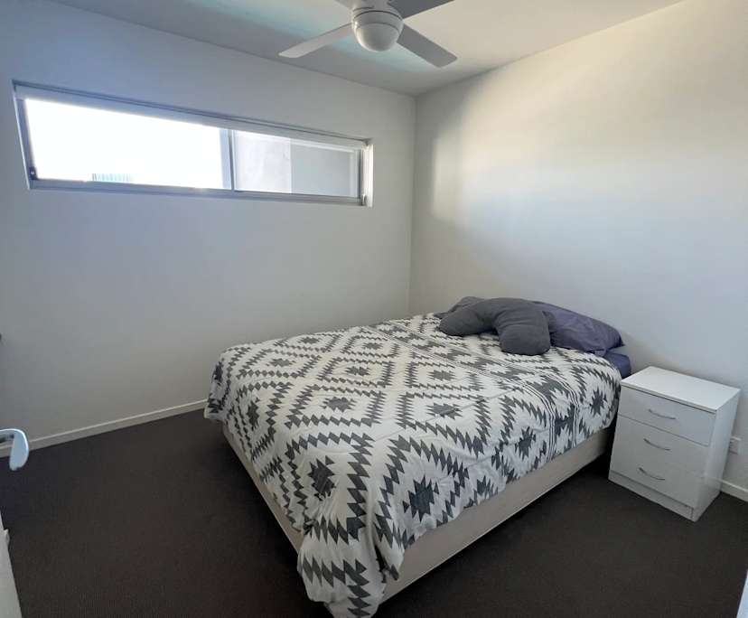 Furnished room with own bathroom