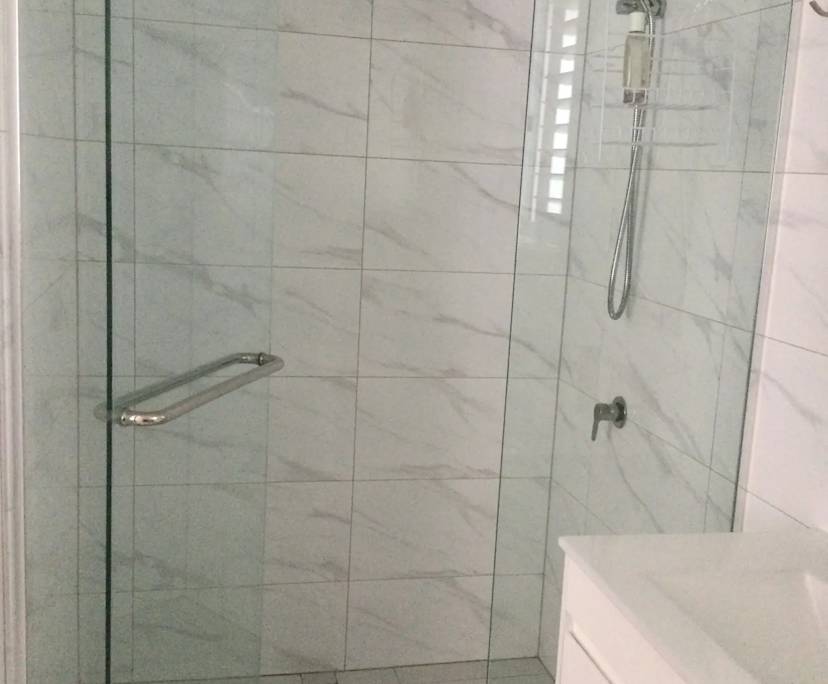 $450, Share-house, 3 bathrooms, Highland Park QLD 4211