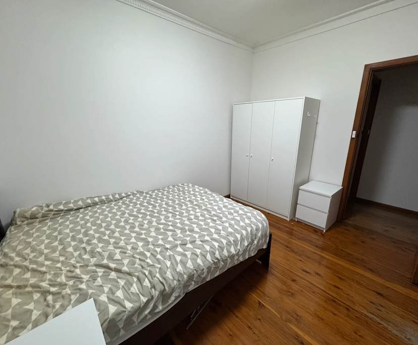 Room in a share house