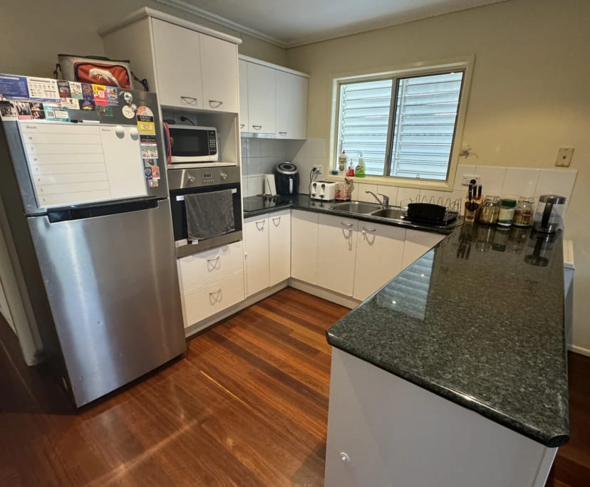 $325, Share-house, 3 bathrooms, Margate QLD 4019