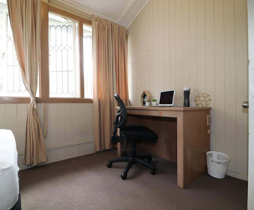 $225, Share-house, 5 bathrooms, Fairfield QLD 4103