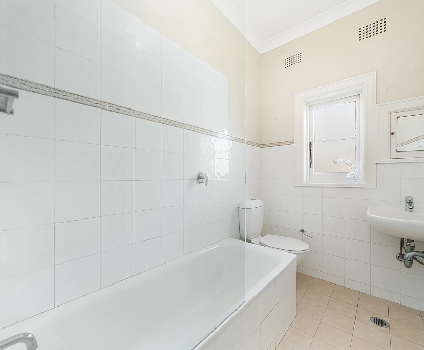 $780, Whole-property, 2 bathrooms, Petersham NSW 2049