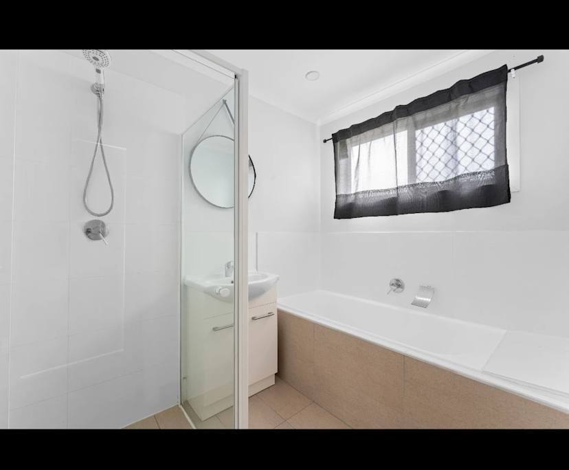 $300, Share-house, 3 bathrooms, Eagleby QLD 4207