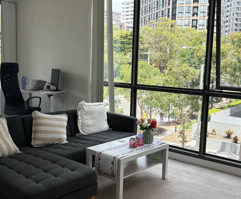 Unfurnished room with own bathroom