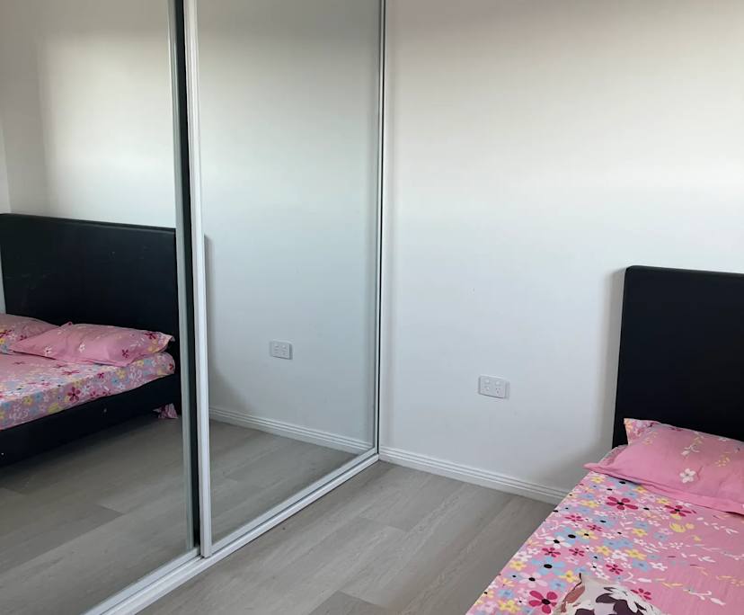 $230, Share-house, 4 bathrooms, Bradbury NSW 2560