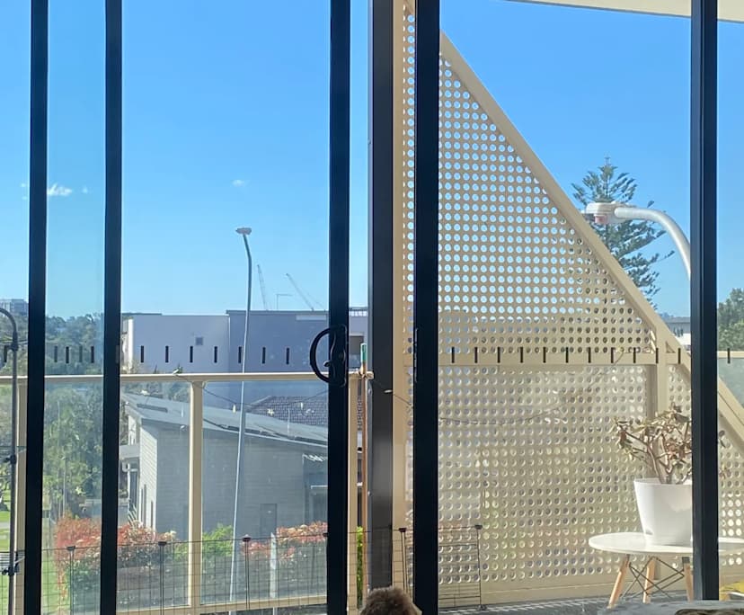 $360, Flatshare, 2 bathrooms, Mays Hill NSW 2145