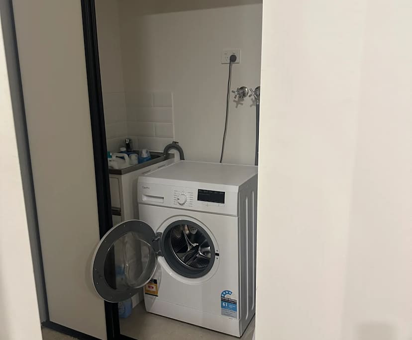 $290, Flatshare, 3 bathrooms, Sippy Downs QLD 4556