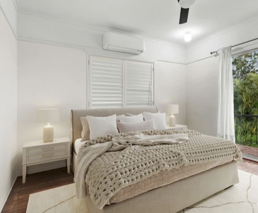 Unfurnished room in a share house