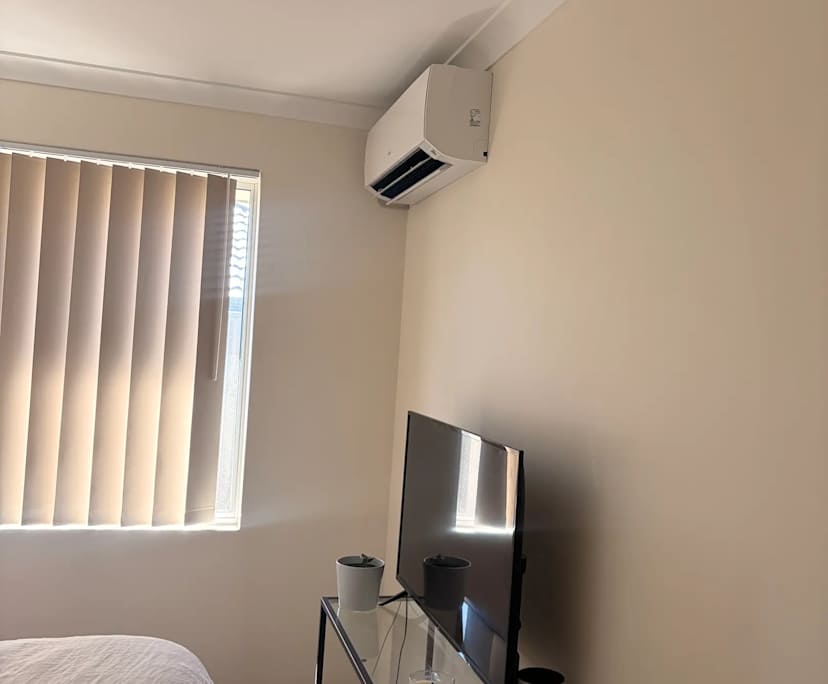 Unfurnished room in a share house